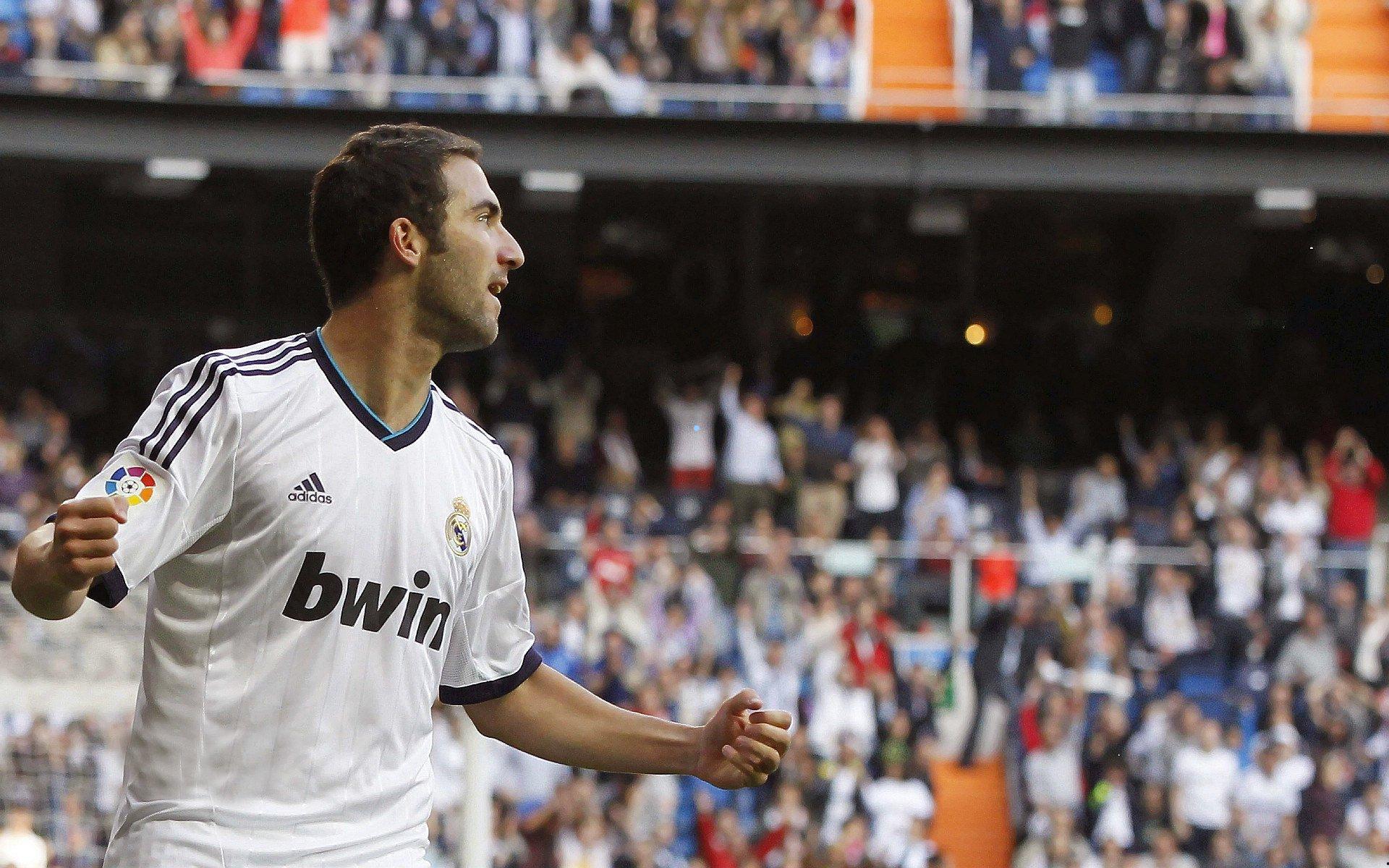 爱游戏官网：布鲁诺·费尔南德斯公开抱怨球队，曼联梦想与未来面临重大考验