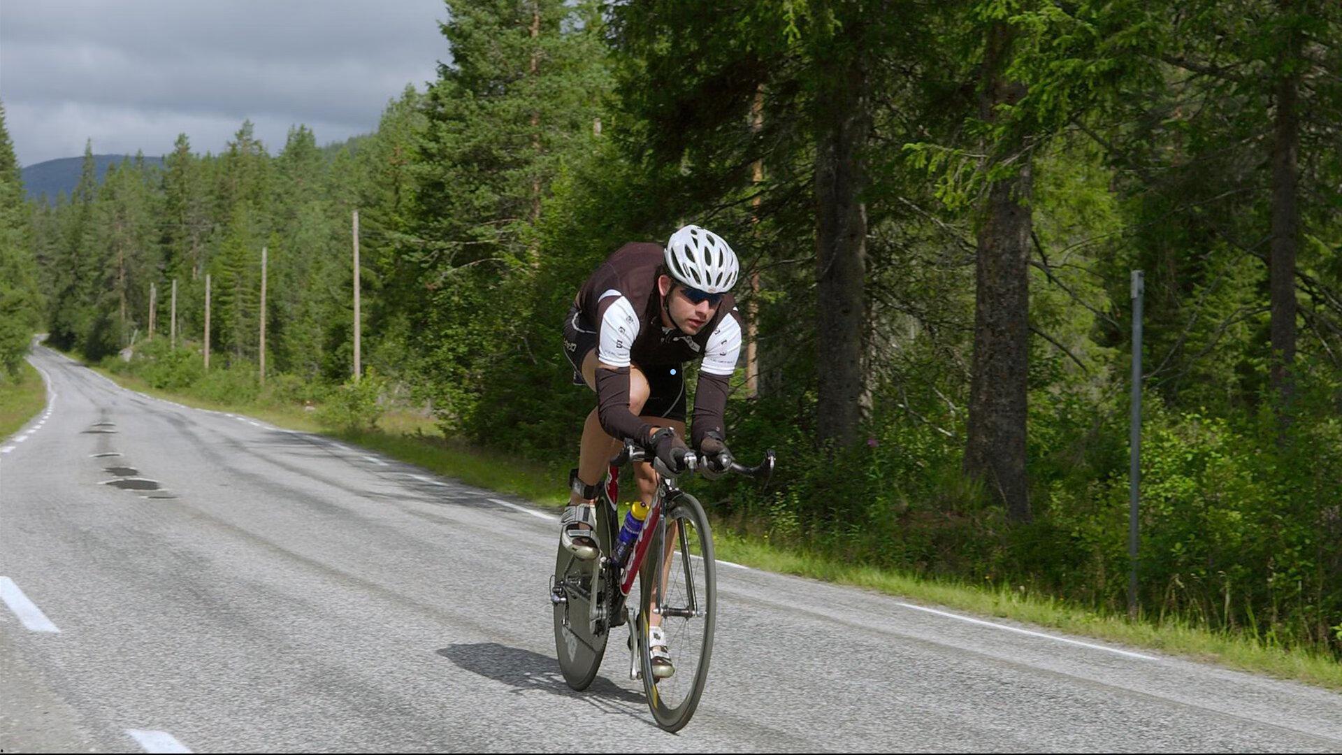 日本U22混血国脚高桥仁胡租借加盟荷乙阿尔梅勒城，官方正式确认