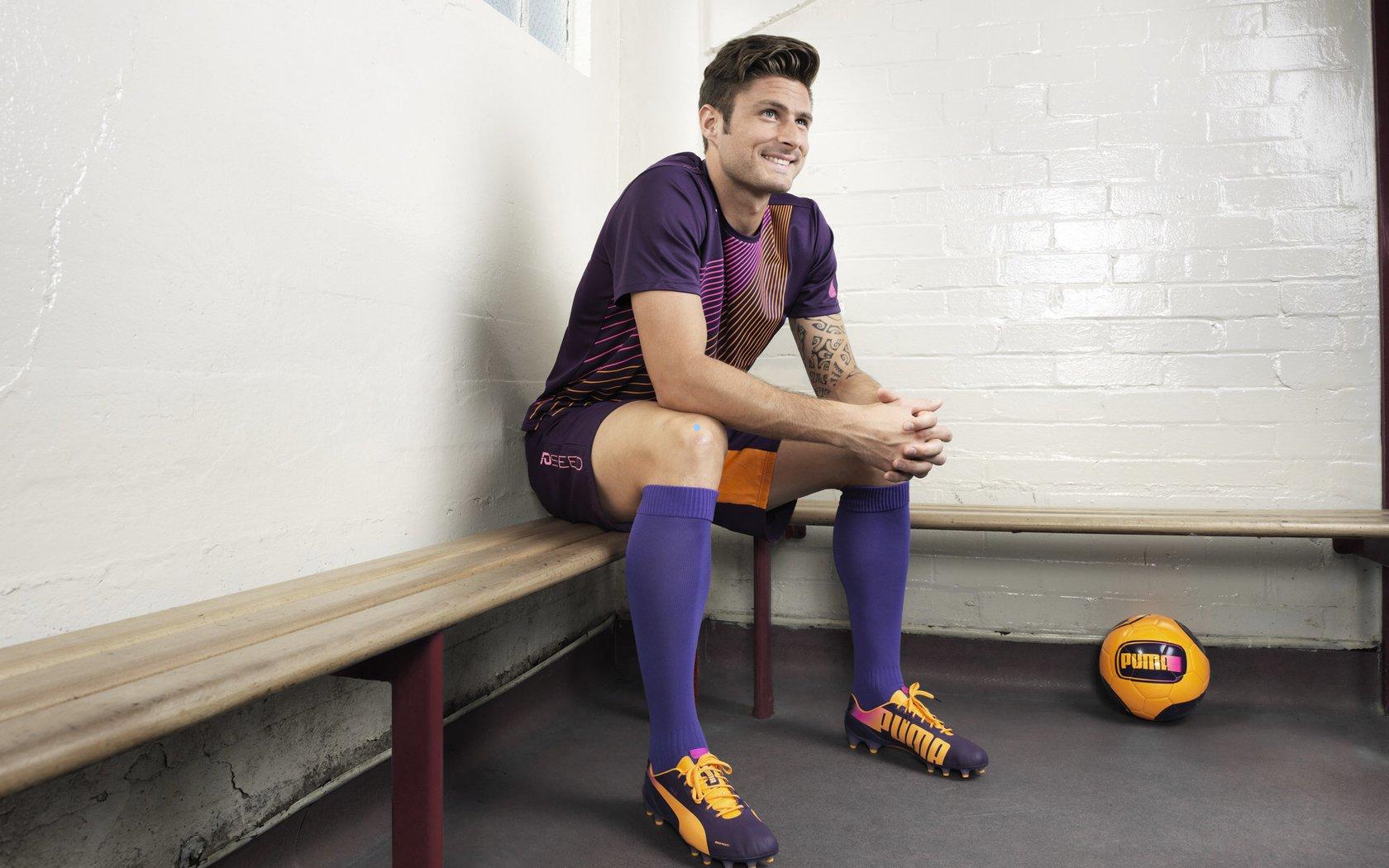 三倍快乐！国米三重奏响彻意甲，精妙租借补强边路，齐沃点石成金，昔日漏勺化身关键先生